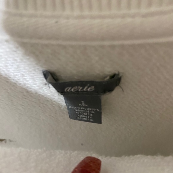 pullover - Picture 2 of 2